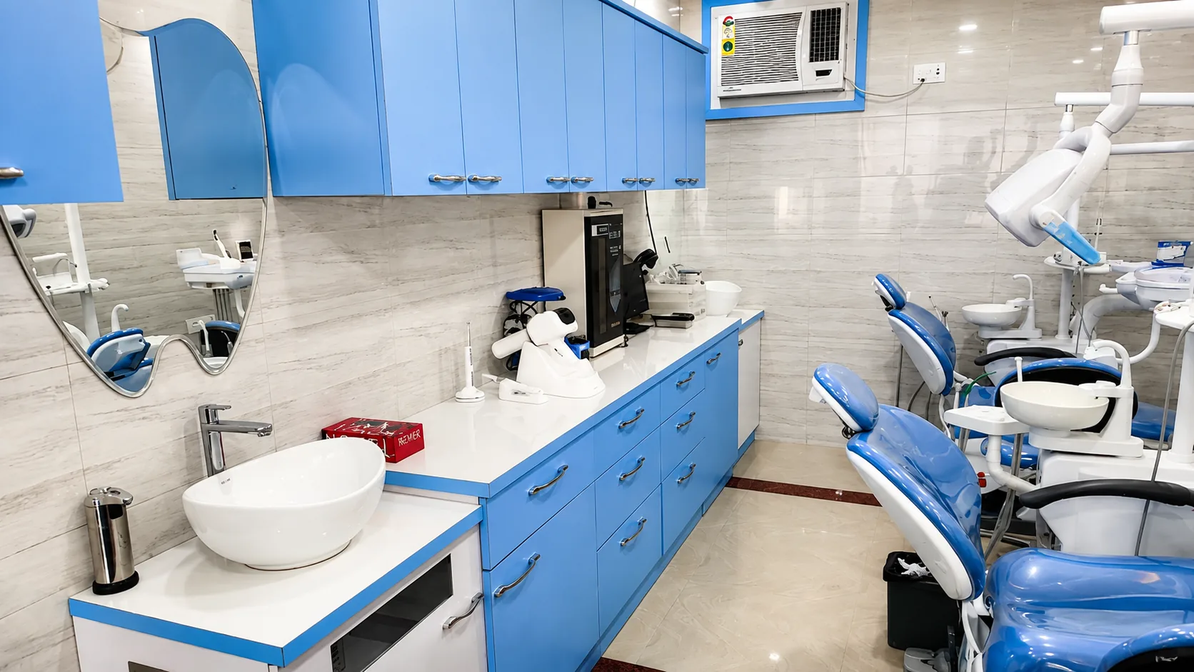 ORO Dental Care treatment room with dental chairs, orthodontic and implant clinic Varanasi