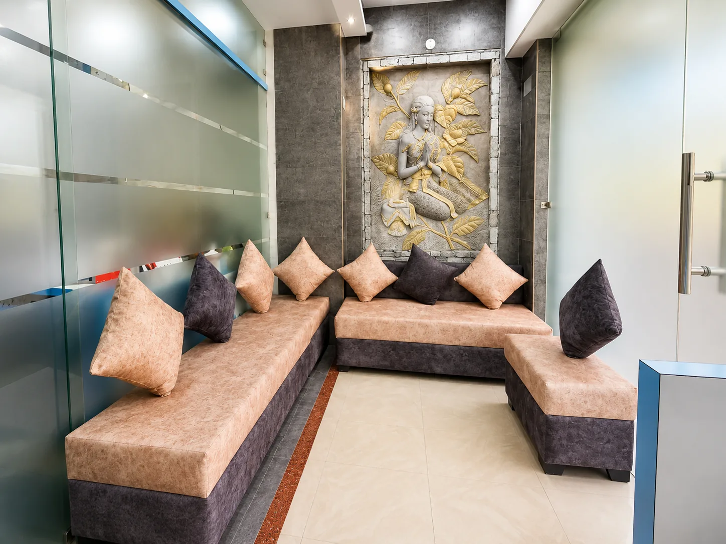 ORO Dental Care patient waiting area, Varanasi dental clinic